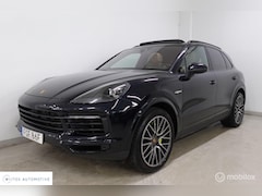 Porsche Cayenne - 3.0 E-Hybrid, pano, luchtv., massage, BOSE