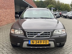 Volvo XC70 - 2.5 T Momentum