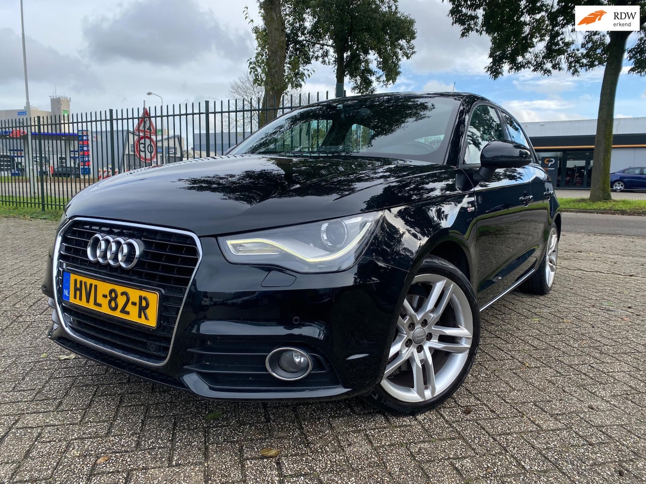 Audi A1 Sportback - 1.4 TFSI S-Line Cruise Pdc Navi Leer Xenon - AutoWereld.nl