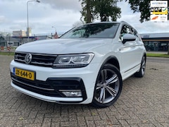 Volkswagen Tiguan - 1.4 TSI ACT Highline R-Line Camera Cruise Led