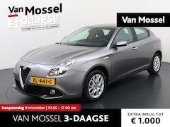 Alfa Romeo Giulietta - 1.4 Turbo MultiAir Super | Navigatie | Lichtmetalen velgen