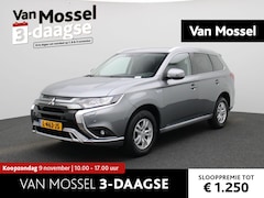 Mitsubishi Outlander - 2.4 PHEV Pure | CAMERA | STOELVERWARMING | 4WD | CRUISE CONTROL