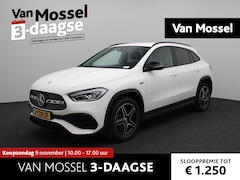 Mercedes-Benz GLA-Klasse - 250 e Business Solution AMG Limited | ACHTERUITRIJCAMERA | AMBIENTE VERLICHTING | NAVIGATI