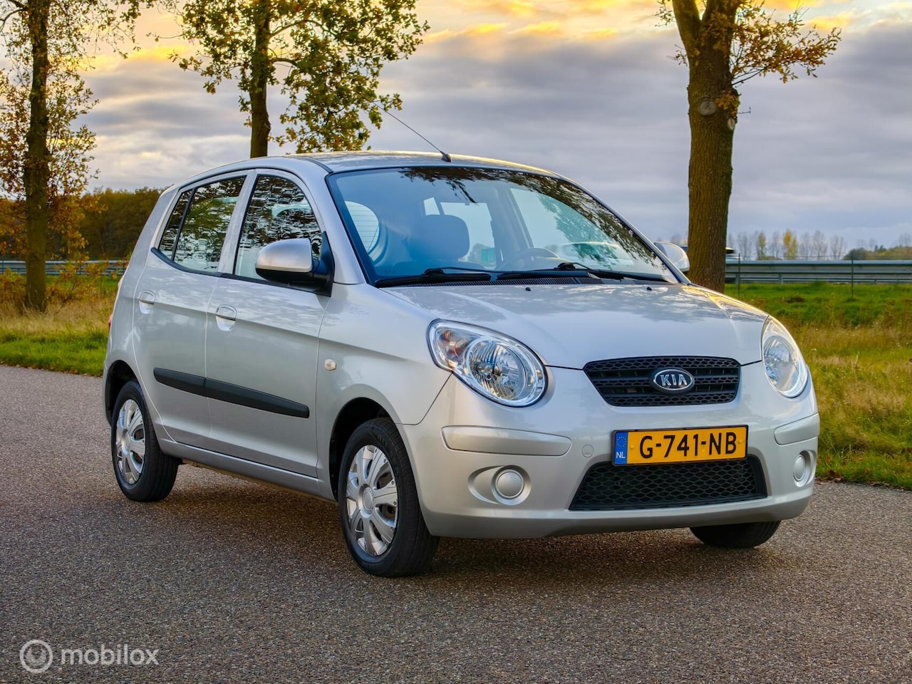 Kia Picanto - 1.1 X-clusive 1.1 X-clusive - AutoWereld.nl