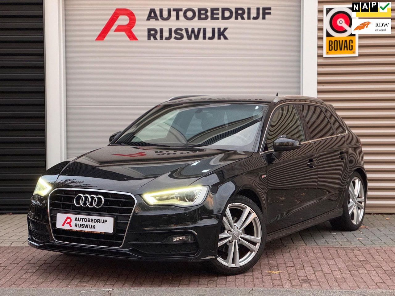 Audi A3 Sportback - 1.4 TFSI CoD Ambition Pro Line S 1.4 TFSI CoD Ambition Pro Line S Xenon/Navi - AutoWereld.nl