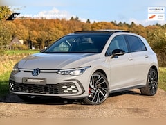 Volkswagen Golf - 8 GTE MARGE Pano Black style IQ light 19 inch