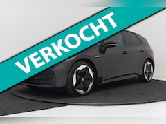 Volkswagen ID.3 - First Max 58 kWh | Panoramadak | Leer | Sportstoelen | Head-Up | Camera | LED Matrix |