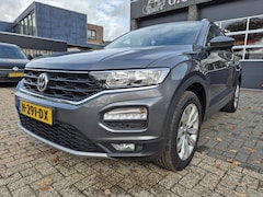 Volkswagen T-Roc - 1.5 TSI Style Business