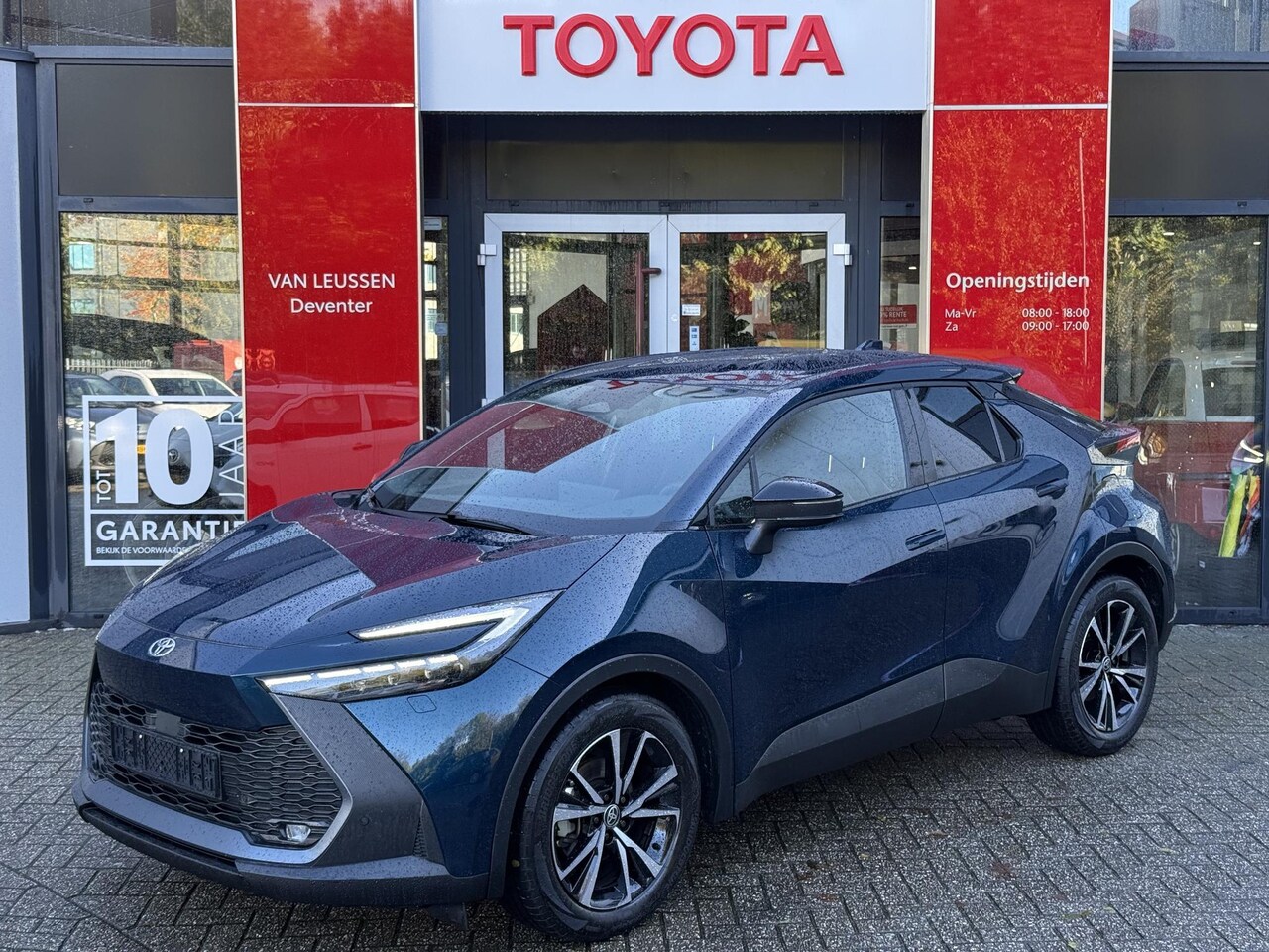 Toyota C-HR - 1.8 Hybrid 140 First Edition APPLE/ANDROID AUTO STOEL/STUUR VERWARMING NAVI CAMERA ELEK AC - AutoWereld.nl