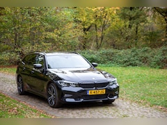 BMW 3-serie Touring - 318i Executive Edition