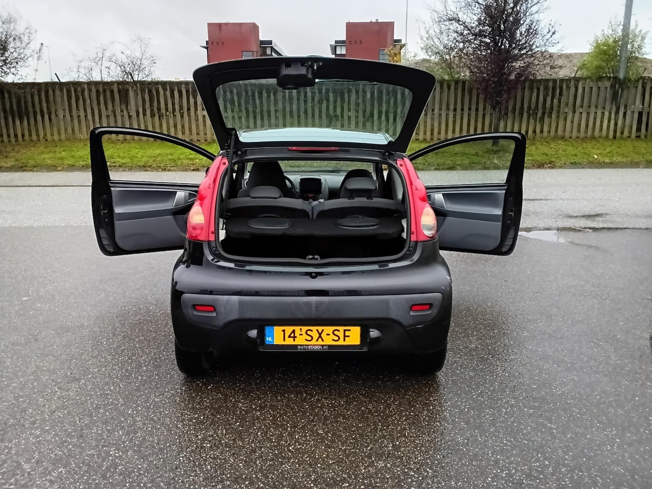 Peugeot 107 - 1.0-12V XS 1.0-12V XS