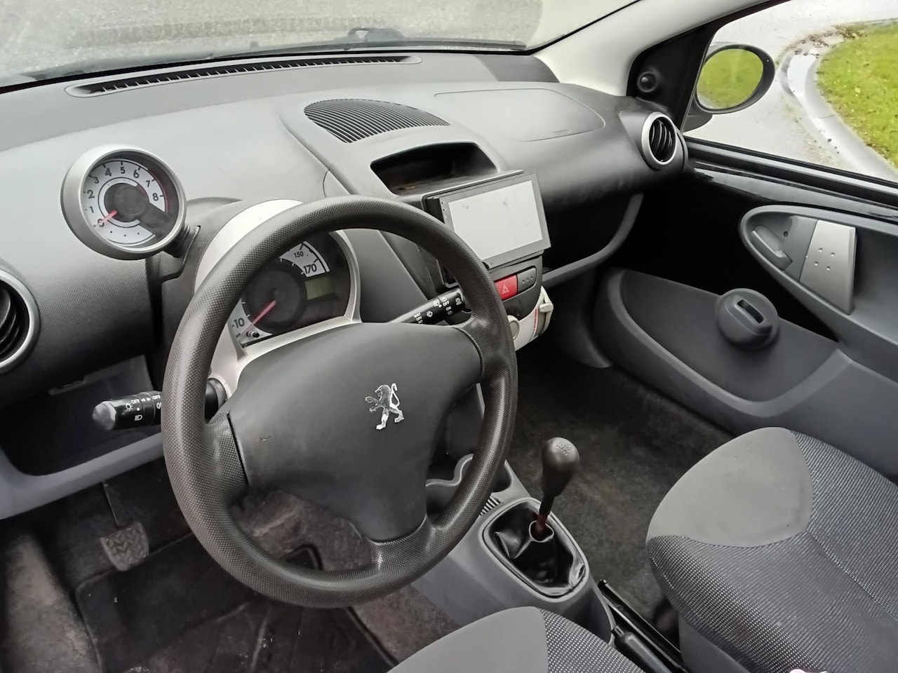 Peugeot 107 - 1.0-12V XS 1.0-12V XS