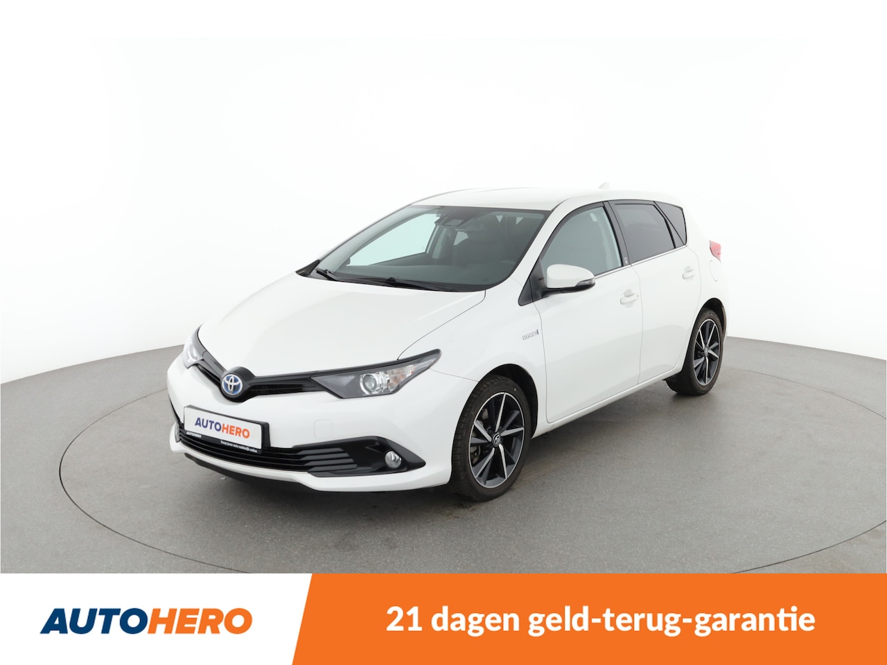 Toyota Auris - 1.8 Hybrid Aspiration | MJ19092 | - AutoWereld.nl