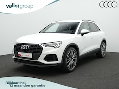 Audi Q3 - 45 TFSI e 245 pk S-tronic S edition | LED koplampen | Stoelverwarming | Sportstoelen | Par