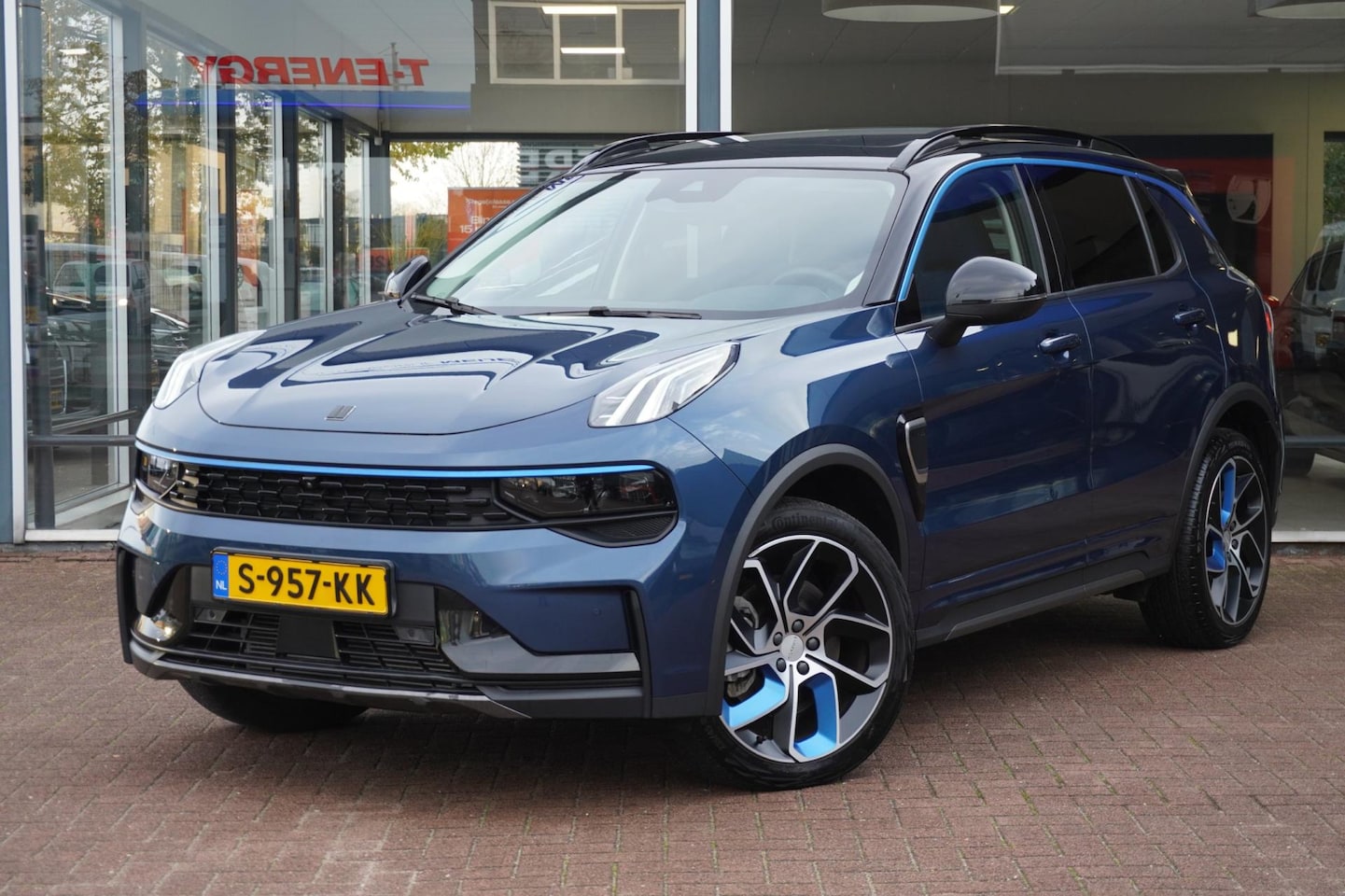 Lynk & Co 01 - 1.5 Automaat | 360 graden | 22.000KM | Airco | Carplay | Vol opties | LM Velgen | Inruil m - AutoWereld.nl