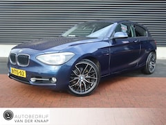 BMW 1-serie - 118i Executive | Airco | Cruise | Multimedia/Navi | PDC | Nieuwe ketting |