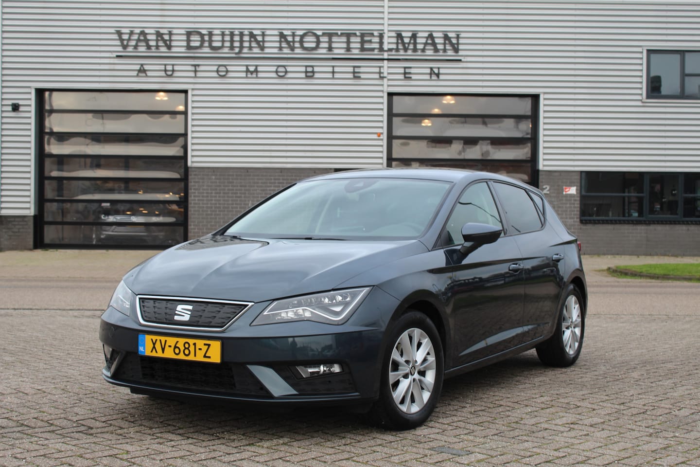 SEAT Leon - 1.0 EcoTSI Style Business Intense / Carplay / Keyless / N.A.P. - AutoWereld.nl