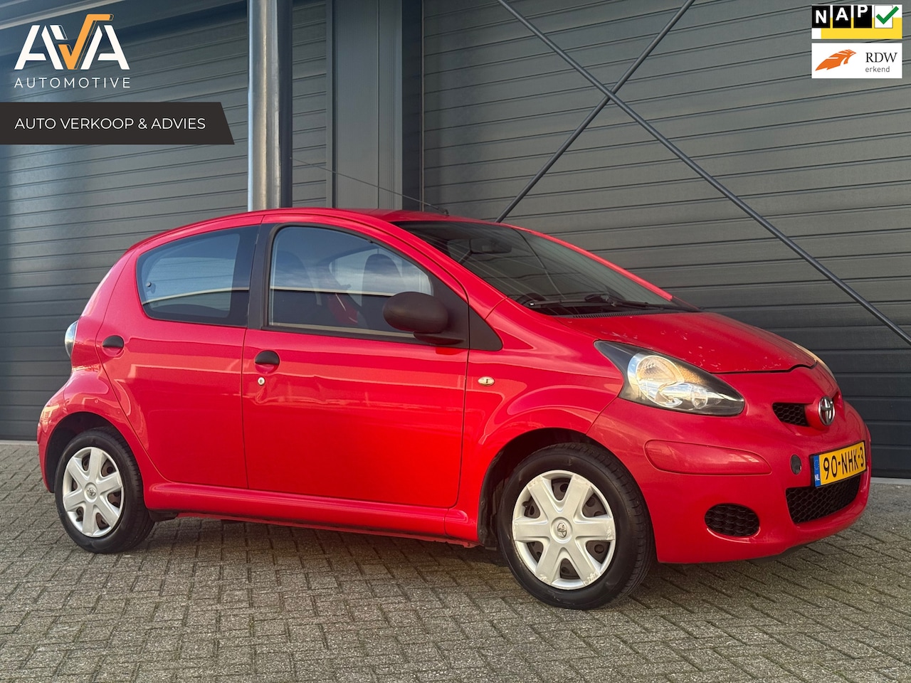 Toyota Aygo - 1.0-12V Access 1.0-12V Access, Volledig onderhouden, Nieuwe APK - AutoWereld.nl