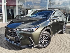 Lexus NX - 450h+ AWD Luxury Line | Trekhaak | Sensoren | Leder | Android Au