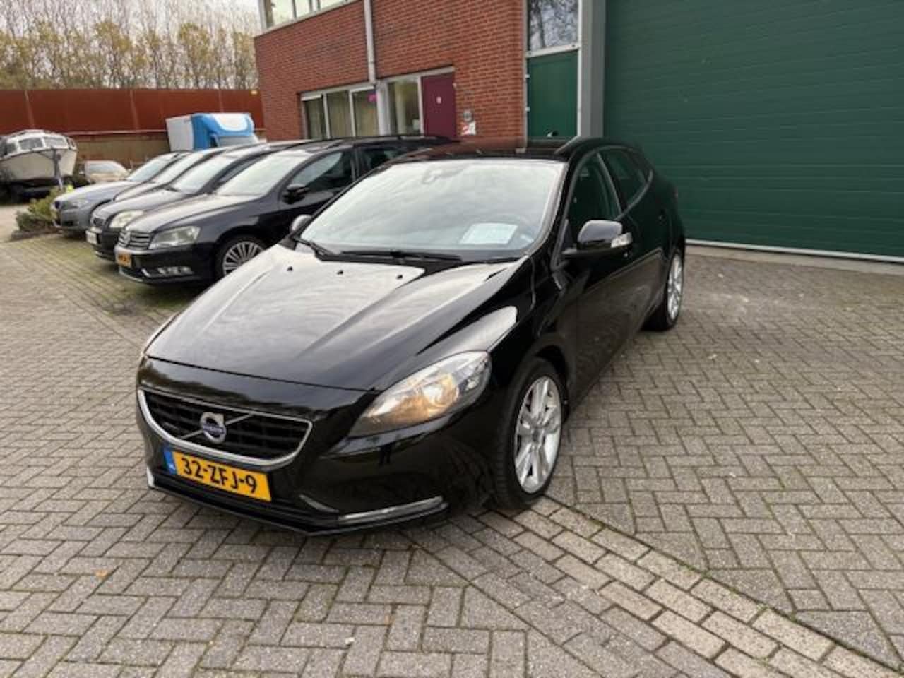 Volvo V40 - 2.0 D3 Kinetic 2.0 D3 Kinetic - AutoWereld.nl