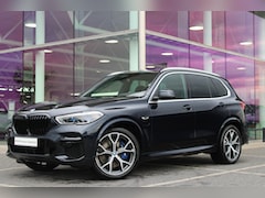 BMW X5 - xDrive45e High Executive M Sport Automaat / Panoramadak / Laserlight / Bowers & Wilkins /