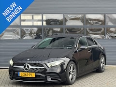 Mercedes-Benz A-klasse - BUSINESS SOLUTION AMG I SCHUIFDAK I SFEERVERLICHTING I CARPLAY I CAMERA