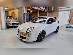 Alfa Romeo MiTo - 1.3 JTDm ECO Distinctive Leer, Carplay, 17" LMV, Bluetooth,