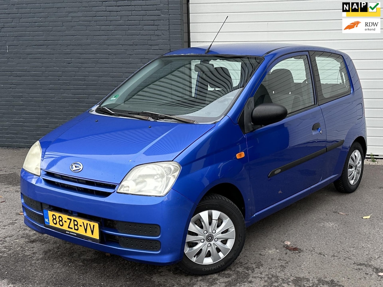 Daihatsu Cuore - 1.0-12V 100th Anniversary BLUETOOTH/APK-08-2026 - AutoWereld.nl
