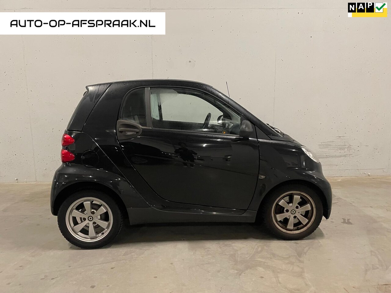 Smart Fortwo coupé - 1.0 mhd Pure Automaat Airco APK NAP - AutoWereld.nl