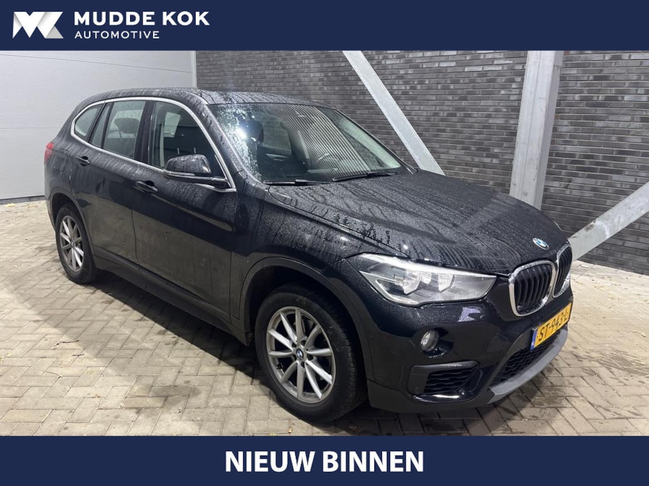 BMW X1 - sDrive18i Centennial High Executive | Automaat | Panoramadak | PDC V+A | 17 Inch - AutoWereld.nl