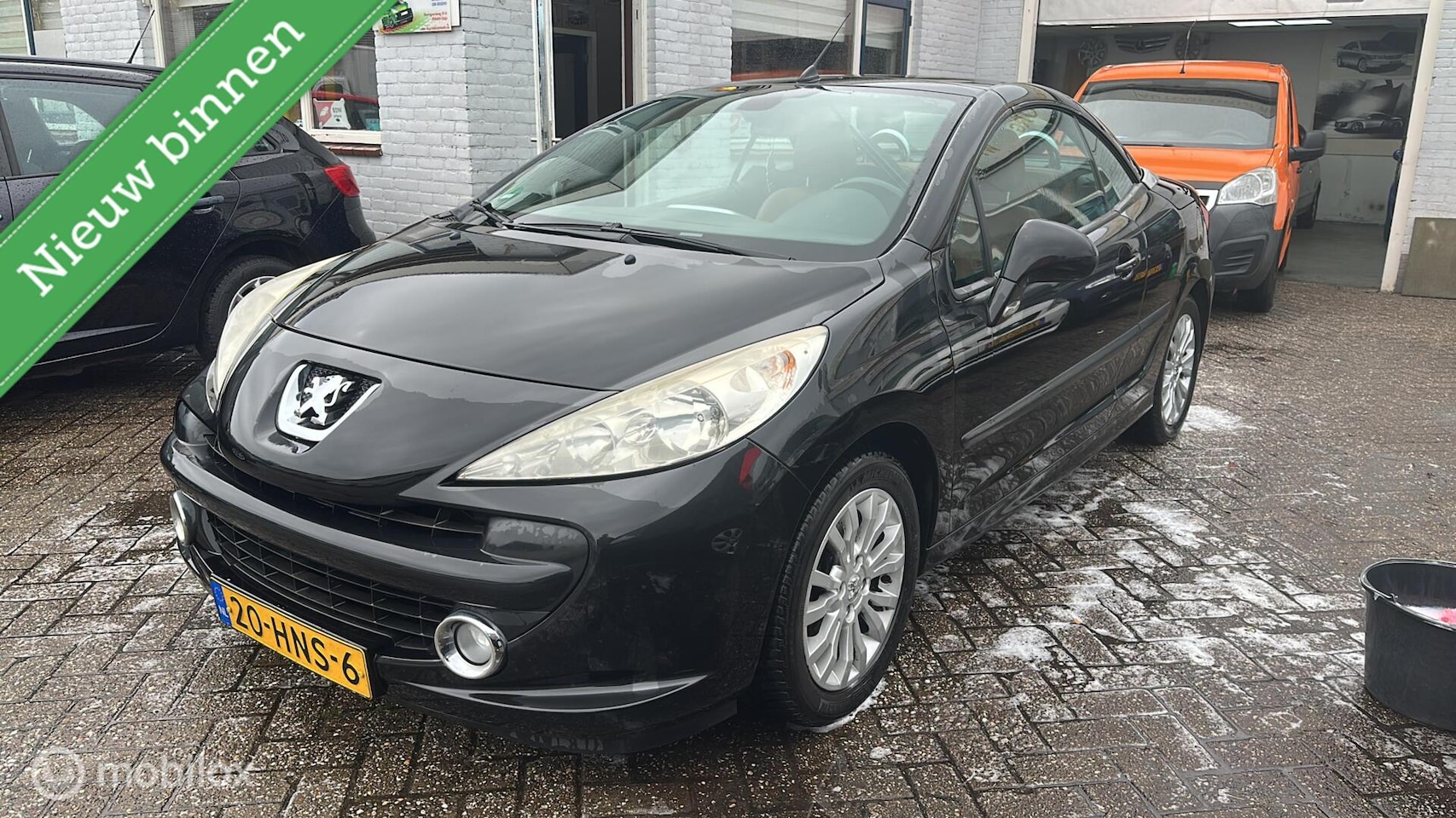 Peugeot 207 CC - 1.6 VTi Roland Garros 1.6 VTi Roland Garros - AutoWereld.nl