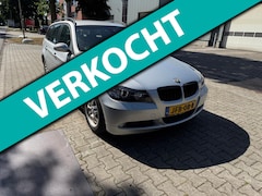 BMW 3-serie Touring - 318d leer camera navigatie apk 10-2026