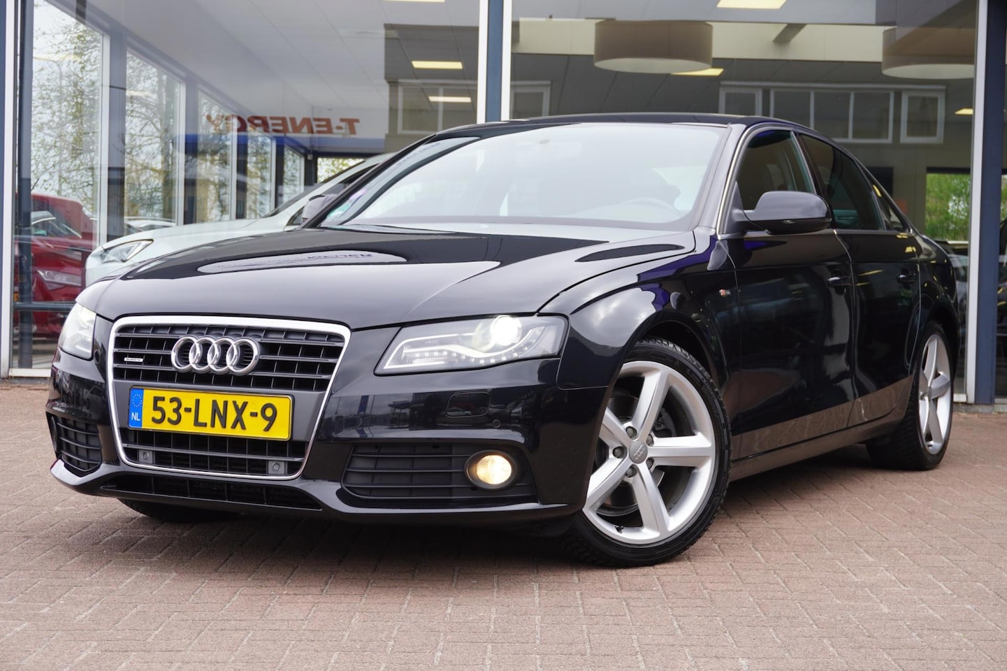 Audi A4 Limousine - 1.8 TFSI quattro S edition | Navigatie | Airco | Elek. pakket | Vol opties | Inruil mogeli - AutoWereld.nl