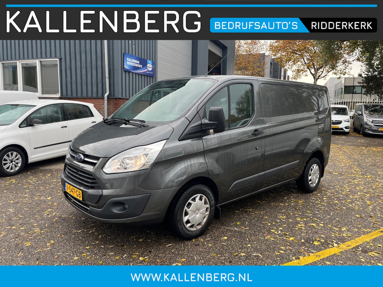 Ford Transit Custom - 270 2.0 TDCI L1H1 Trend / Trekhaak / Dealer onderhouden / 3 zits - AutoWereld.nl