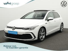 Volkswagen Golf - 1.5 eTSI 150 pk DSG R-Line Business | Panoramadak | Achteruitrijcamera | Parkeersensoren v