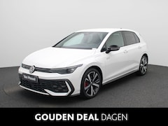 Volkswagen Golf - 1.5 eHybrid GTE 272 PK | Volledig Lederen Stoelen | 18 Inch Lichtmetalen Velgen | Bestuurd