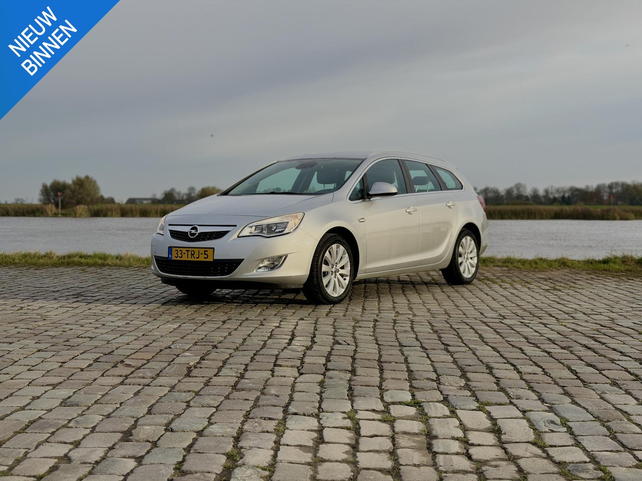 Opel Astra Sports Tourer - 1.4 Turbo Cosmo|Grote Beurt+Remmen|Nieuwe APK - AutoWereld.nl