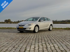 Opel Astra Sports Tourer - 1.4 Turbo Cosmo|Grote Beurt+Remmen|Nieuwe APK