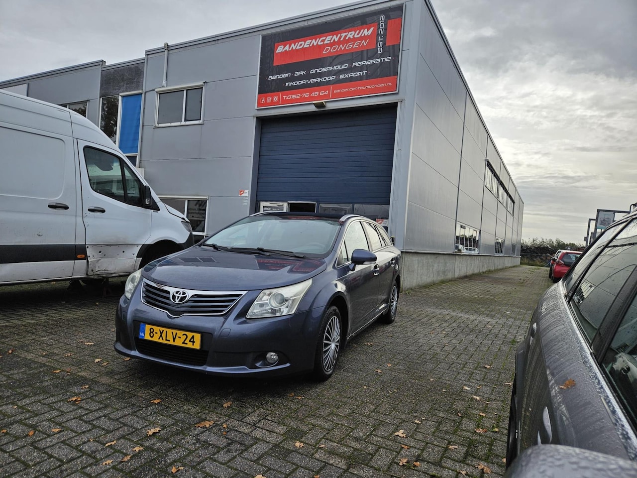 Toyota Avensis Wagon - 2.0 D-4D Business 2.0 D-4D Business - AutoWereld.nl