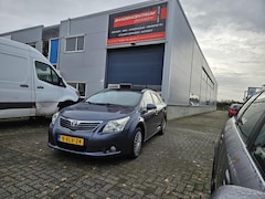 Toyota Avensis Wagon - 2.0 D-4D Business