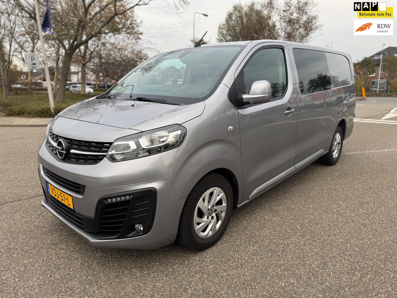 Opel Vivaro - 2.0 CDTI L3H1 Edition 177PK / automaat / 1e.eigenaar / dubbel.cab. / airco / cruise.cont / - AutoWereld.nl