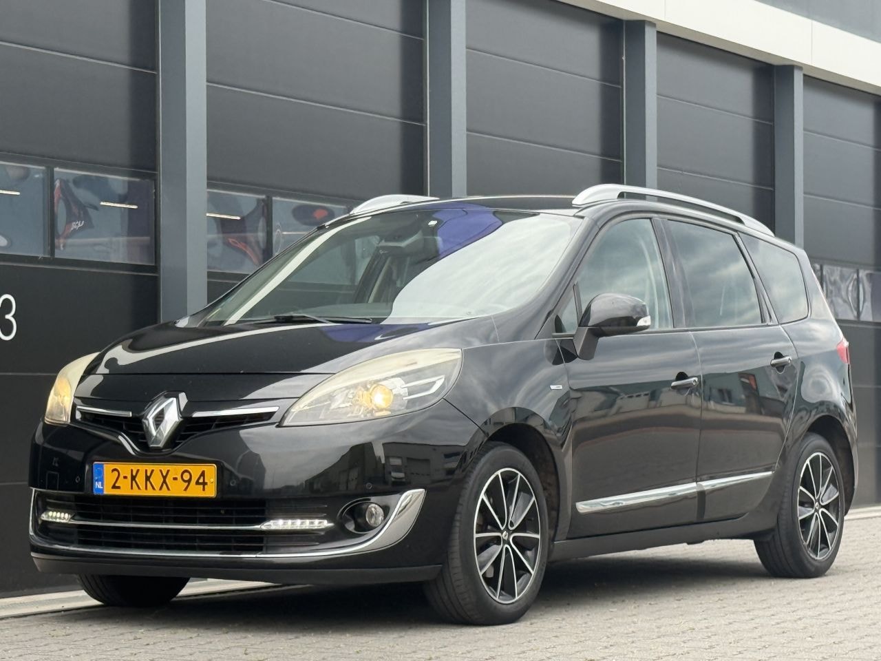 Renault Grand Scénic - 1.5 dCi Bose Camera 7-PERS - AutoWereld.nl