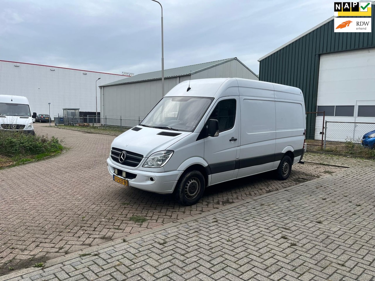 Mercedes-Benz Sprinter - 213 2.2 CDI 366 HD DC Automaat Navi Groot Scherm Nette Auto Leder Bekleding - AutoWereld.nl