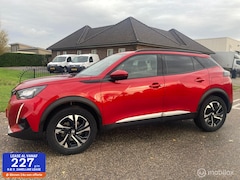 Peugeot 2008 - 1.2 Allure 131pk automaat