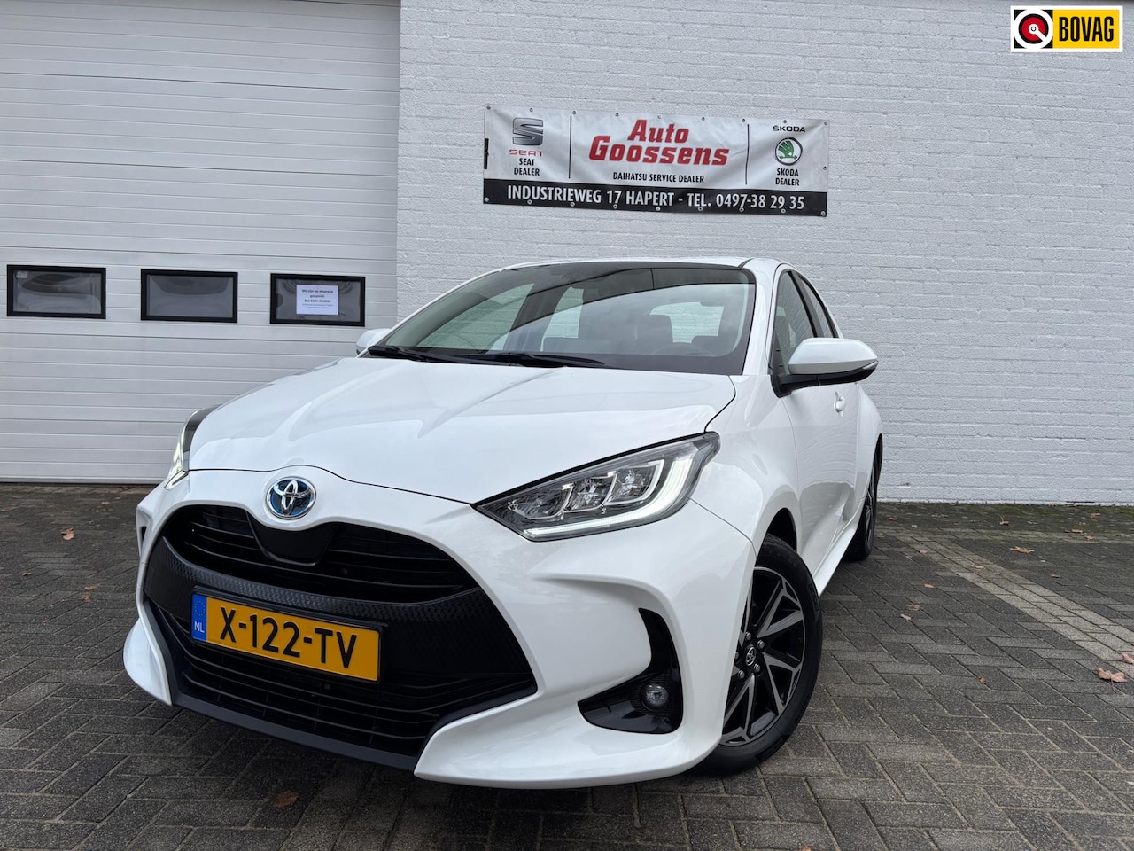 Toyota Yaris - 1.5 Hybrid Dynamic|Keyless|Stoelverwarming - AutoWereld.nl