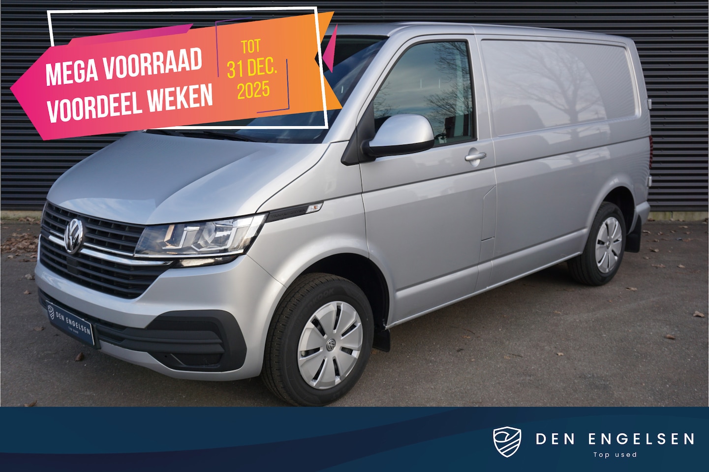 Volkswagen Transporter - 28 | L1H1 | 110 PK | Navi | Airco | Sensoren | Cruise | Houtpakket | Carplay - AutoWereld.nl