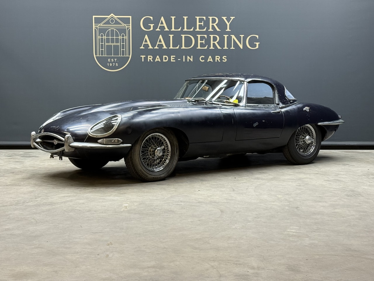 Jaguar E-type - Series 1 3.8 Litre Roadster "" Astonishingly 100% original with factory hardtop, The bodyw - AutoWereld.nl