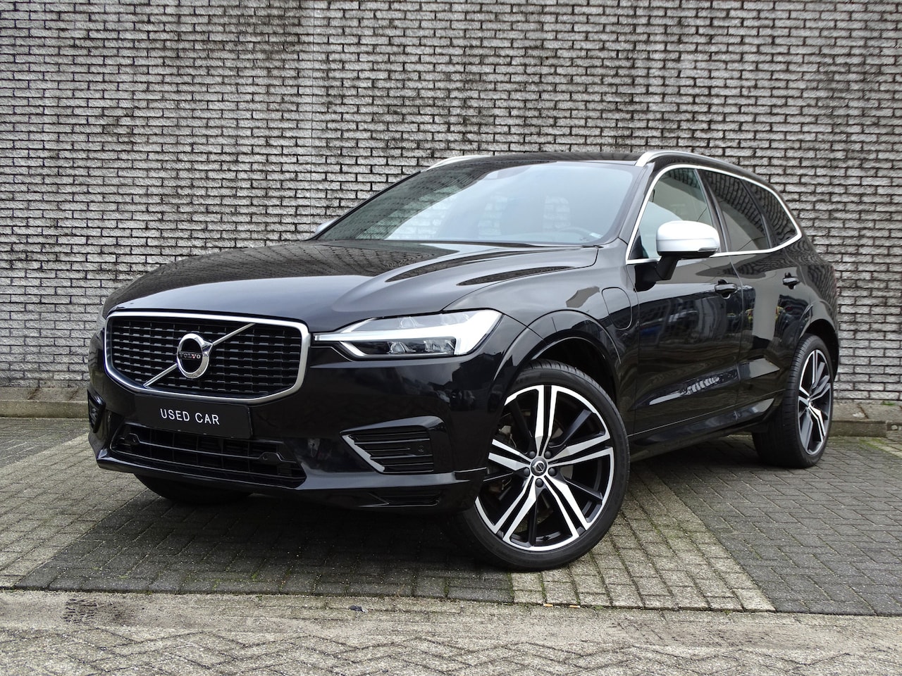 Volvo XC60 - 2.0 T8 Twin Engine AWD R-Design 2.0 T8 Twin Engine AWD R-Design - AutoWereld.nl