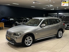 BMW X1 - XDrive28i Executive|ORIG-NL|AUTOMAAT|LEDER|NAVI