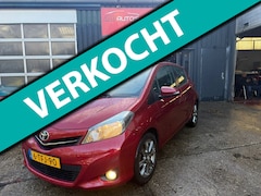 Toyota Yaris - 1.3 VVT-i Executive APK/PANO/BENZINE/CRUISE